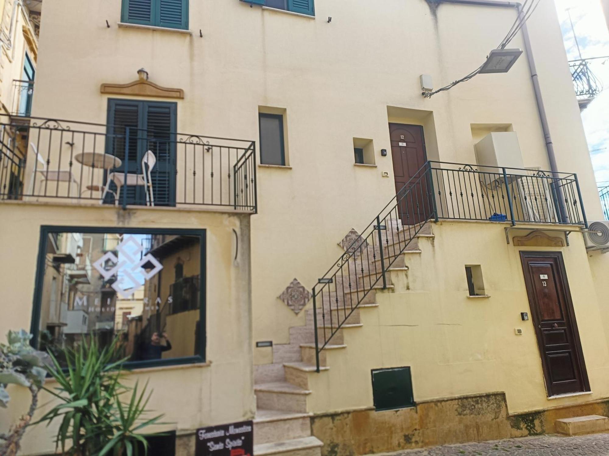 אגריג'נטו Meithras Holiday Homes מראה חיצוני תמונה