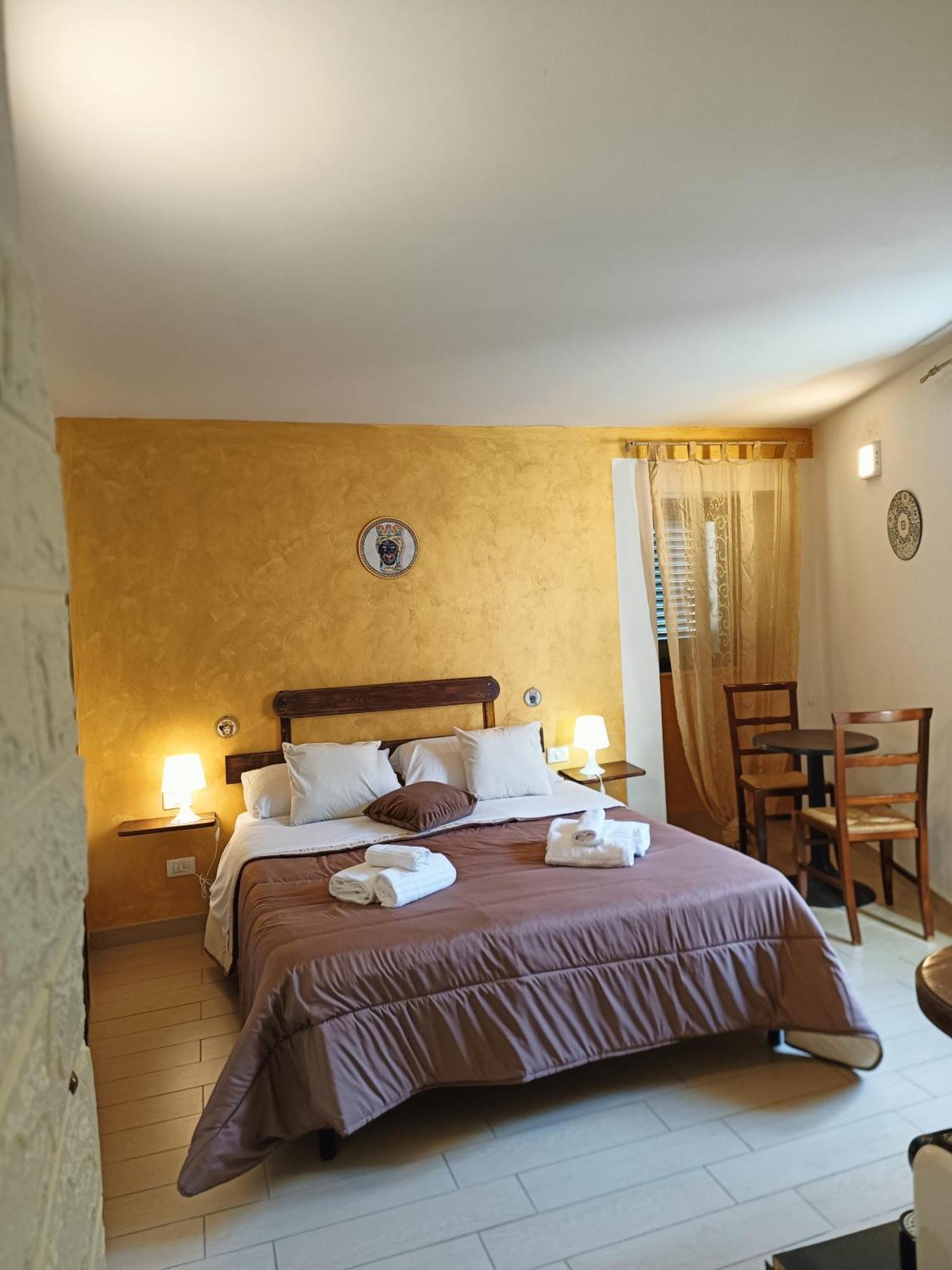 אגריג'נטו Meithras Holiday Homes מראה חיצוני תמונה
